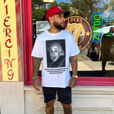 Mens T-shirt Vintage Trendy streetwear/hip-hop style: Einstein sticking out his tongue in a playful, quirky manner.